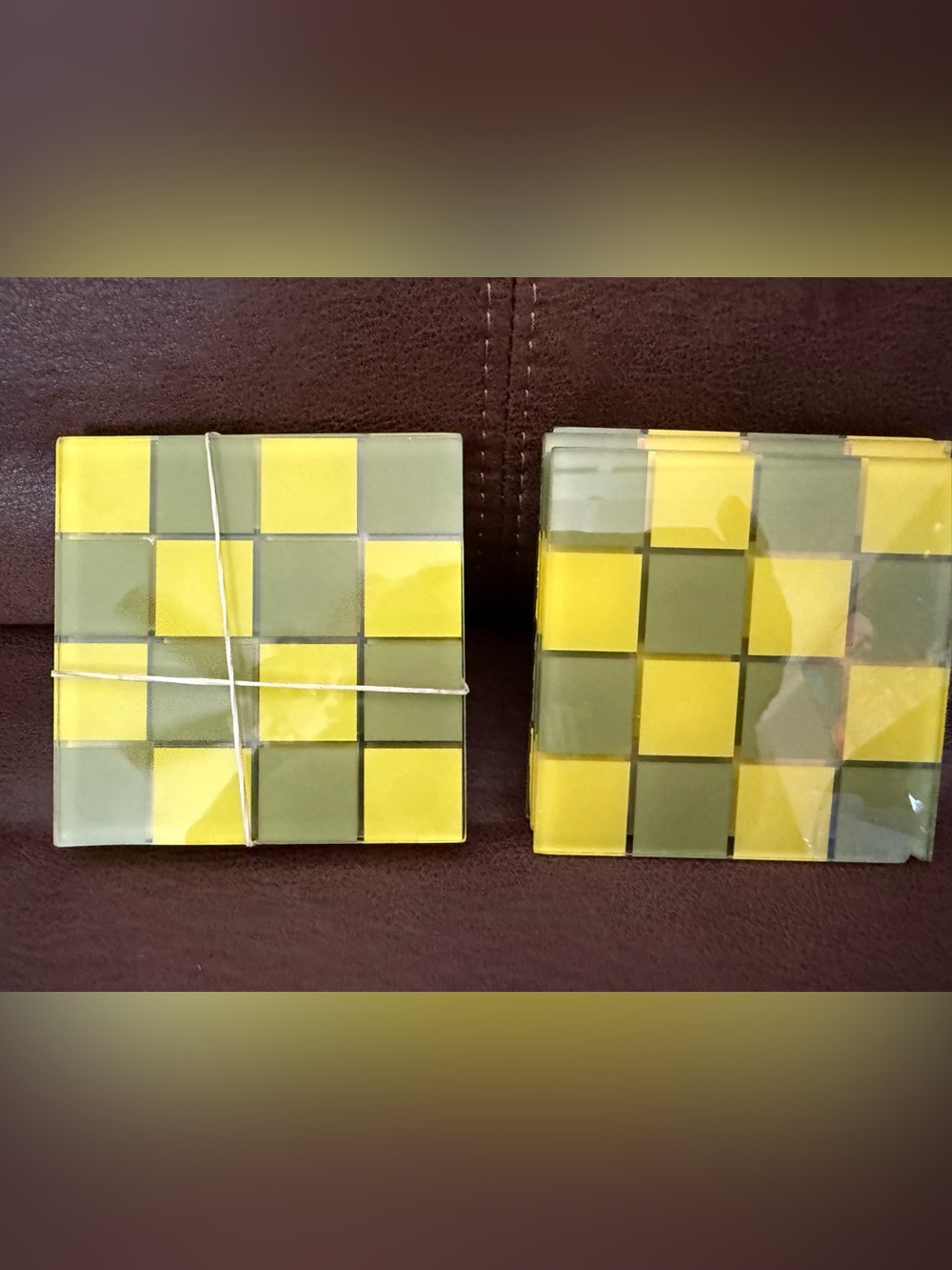 Square Glass Coasters 2 sets of 4, 4x Yellow / 4x green each set